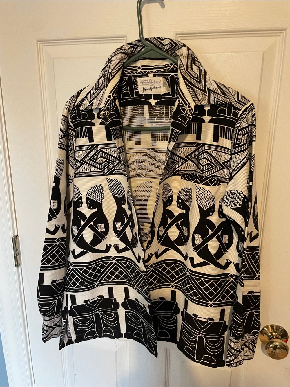 Vintage Tori Richard for Liberty House Graphic Print Men's Shirt -medium
